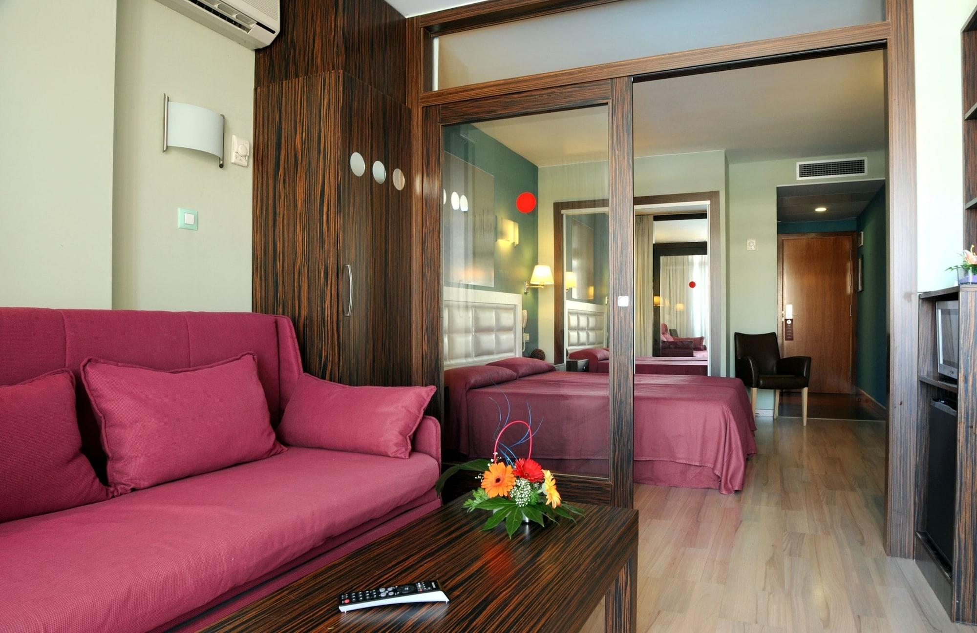 Evenia Olympic Palace Lloret de Mar Exterior photo