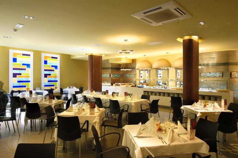 Evenia Olympic Palace Lloret de Mar Exterior photo