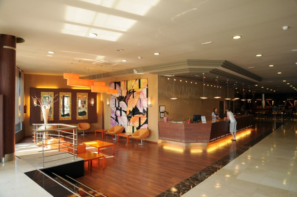 Evenia Olympic Palace Lloret de Mar Exterior photo